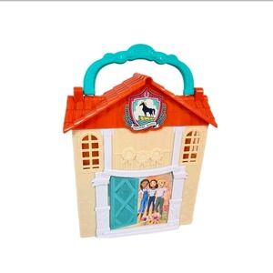 Spirit Riding Free Palomino Bluffs‎ Playset Carry Case Horse Stable